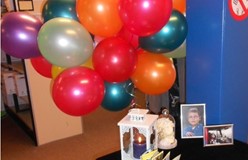helium ballonnen oplaten herdenking school Amstelveen